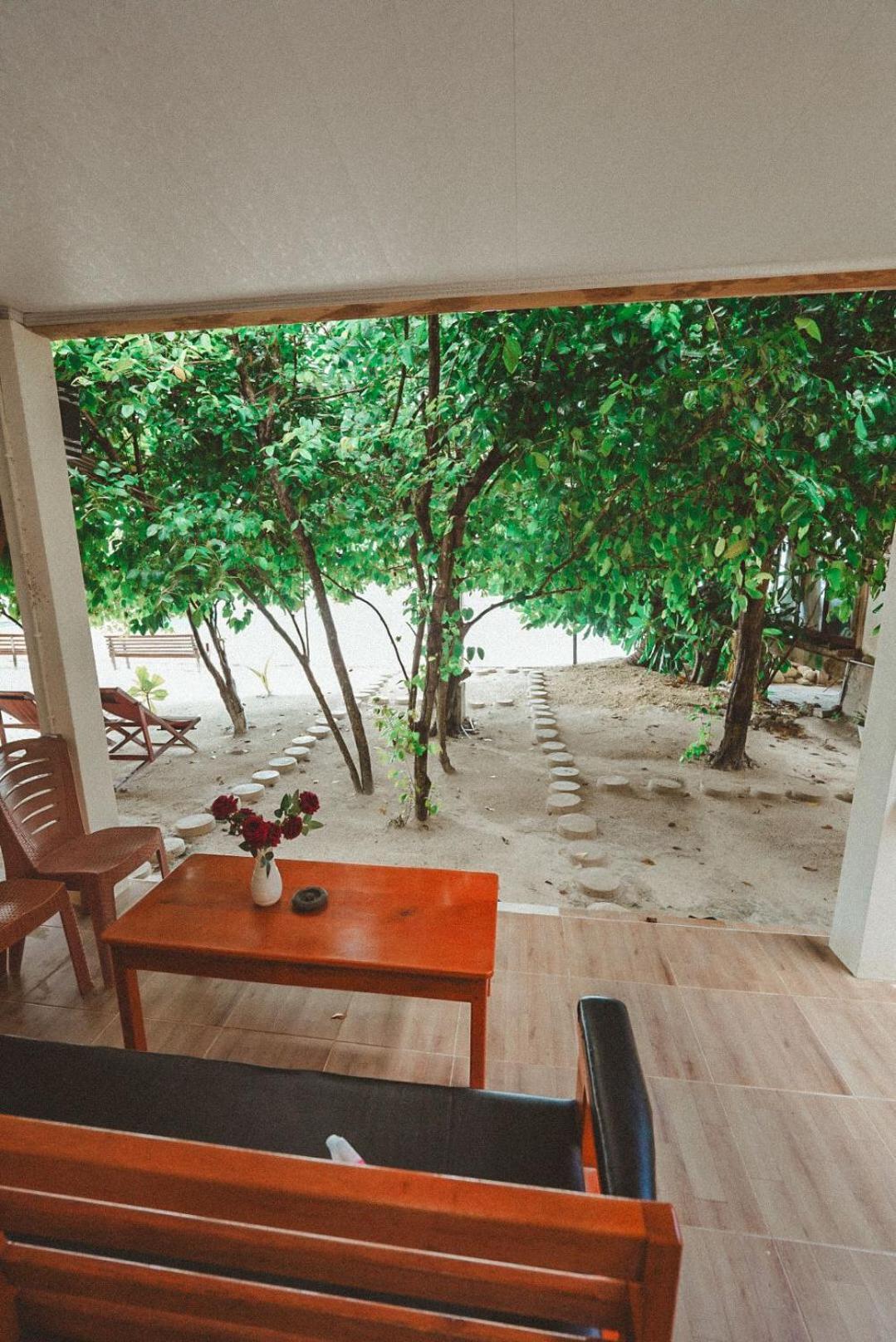 Yohana Cottage Tual Exterior foto